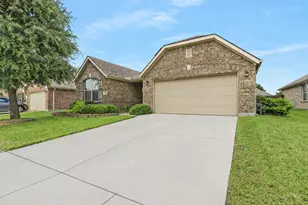 900 Silver Moon Dr, Little Elm, TX 75068 - Photo 2