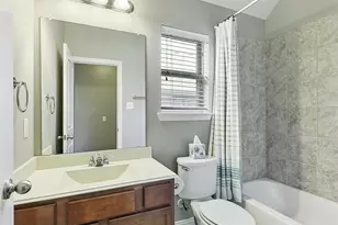 900 Silver Moon Dr, Little Elm, TX 75068 - Photo 16