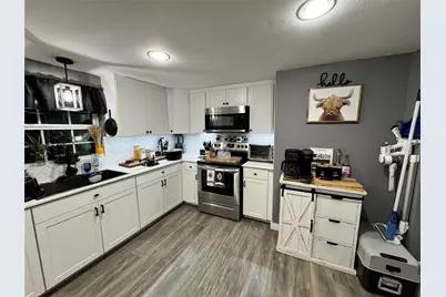 109 W Morning Dove Drive, Azle, TX 76020 - Photo 2