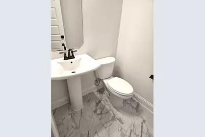 385 Willie's Court, Whitesboro, TX 76273 - Photo 16