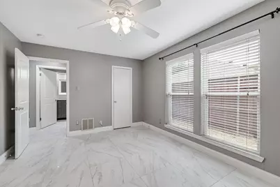 1309 N Trail Drive, Carrollton, TX 75006 - Photo 20