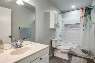 2008 Haymeadow, Carrollton, TX 75007 - Photo 22