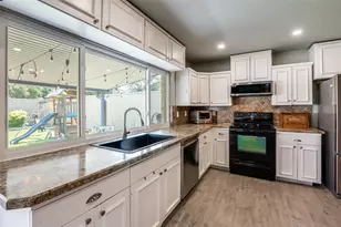 2008 Haymeadow, Carrollton, TX 75007 - Photo 14