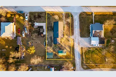 324 E Pace Street, Frost, TX 76641 - Photo 28