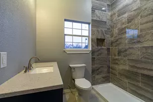 324 E Pace St, Frost, TX 76641 - Photo 26