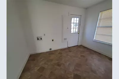 351 S Waco Street, Van Alstyne, TX 75495 - Photo 10