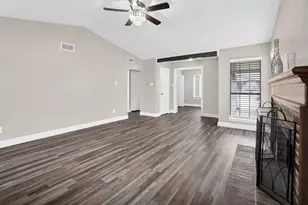 108 Kings Row, Garland, TX 75043 - Photo 14