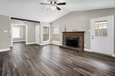 108 Kings Row, Garland, TX 75043 - Photo 4