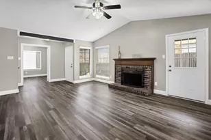 108 Kings Row, Garland, TX 75043 - Photo 4