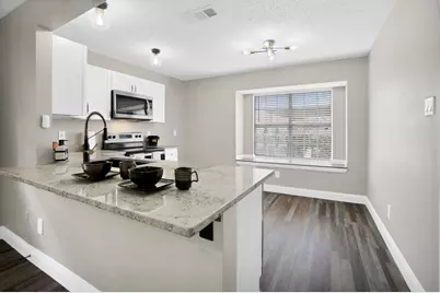 108 Kings Row, Garland, TX 75043 - Photo 6