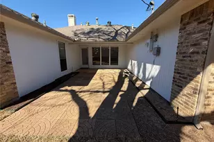 4108 Seabury Dr, Dallas, TX 75287 - Photo 22