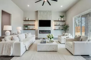 903 Urban Dr, DeSoto, TX 75115 - Photo 2