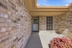 320 Randy Rd, Roanoke, TX 76262 - Photo 4