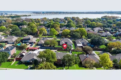 4010 Bluffpoint Road, Rowlett, TX 75088 - Photo 4