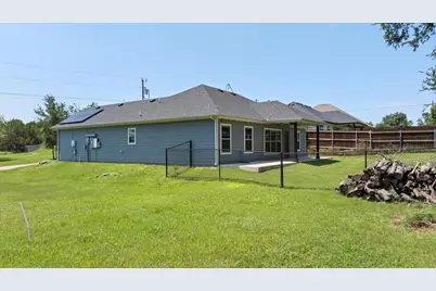2206 Navasota Street, Granbury, TX 76048 - Photo 26