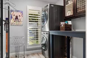 3841 Peter Pan Dr, Dallas, TX 75229 - Photo 32