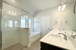 13705 Riola Dr, Little Elm, TX 75068 - Photo 18