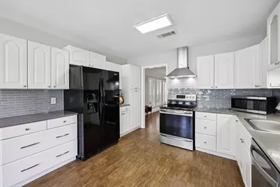 8548 Woodridge Court, Fort Worth, TX 76179 - Photo 12