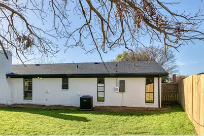 1721 S Timber Court, Benbrook, TX 76126 - Photo 22