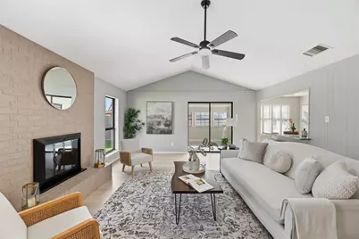 1721 S Timber Court, Benbrook, TX 76126 - Photo 6