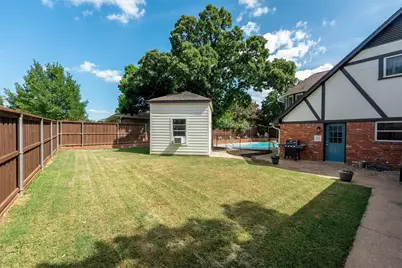 2119 Prestonwood Drive, Arlington, TX 76012 - Photo 10