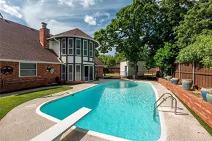 2119 Prestonwood Dr, Arlington, TX 76012 - Photo 8