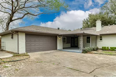 1012 Sleepy Hollow Drive N, Irving, TX 75061 - Photo 26