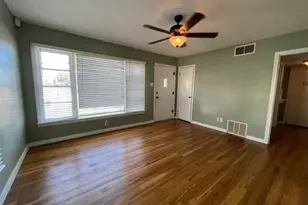 1749 S 21, Abilene, TX 79602 - Photo 2