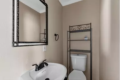 1315 E Arlington Avenue, Fort Worth, TX 76104 - Photo 24