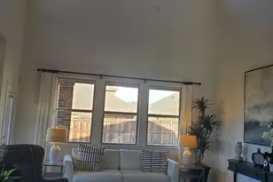 3686 Loft Ln, Grand Prairie, TX 75052 - Photo 4