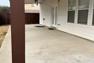 7504 Marsland Ln, Arlington, TX 76001 - Photo 12