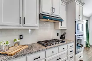 5713 Broad Bay Ln, Fort Worth, TX 76179 - Photo 10