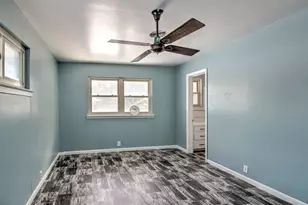 929 Dodson St, Gainesville, TX 76240 - Photo 24