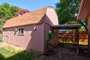 929 Dodson St, Gainesville, TX 76240 - Photo 30