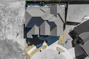 12010 Kenai Cir, Woodway, TX 76712 - Photo 30