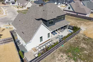 12010 Kenai Cir, Woodway, TX 76712 - Photo 28