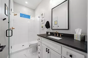 12010 Kenai Cir, Woodway, TX 76712 - Photo 16