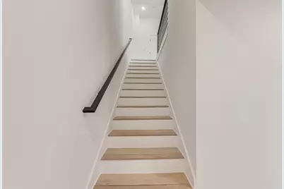 1505 N Garrett Avenue #204, Dallas, TX 75206 - Photo 12