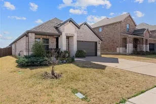 459 Crystal Clear Ln, Princeton, TX 75407 - Photo 2