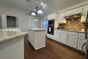 2510 Chapel Hill Dr, Rowlett, TX 75088 - Photo 12