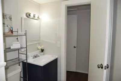 900 W Chestnut Street, Denison, TX 75020 - Photo 22