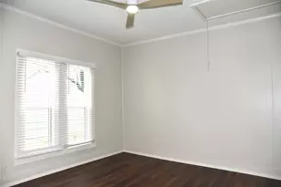 900 W Chestnut St, Denison, TX 75020 - Photo 12