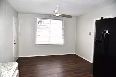 900 W Chestnut Street, Denison, TX 75020 - Photo 6