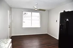 900 W Chestnut St, Denison, TX 75020 - Photo 6