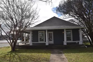 900 W Chestnut St, Denison, TX 75020 - Photo 1