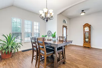 513 Thompson Drive, Van Alstyne, TX 75495 - Photo 4