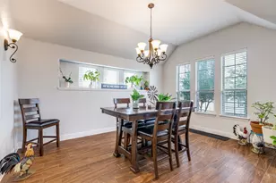 513 Thompson Dr, Van Alstyne, TX 75495 - Photo 6