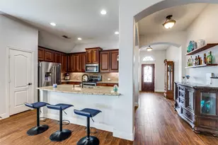 513 Thompson Dr, Van Alstyne, TX 75495 - Photo 10