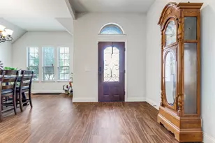 513 Thompson Dr, Van Alstyne, TX 75495 - Photo 4