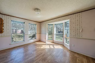 1011 Barry Lane, Cleburne, TX 76031 - Photo 10